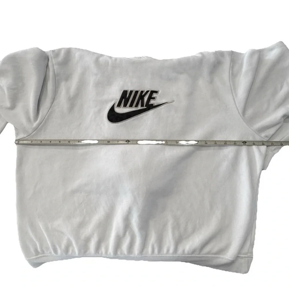 Nike men’s White Long Sleeve Hoodie Black/Gold Logo on front XL - Picture 11 of 12